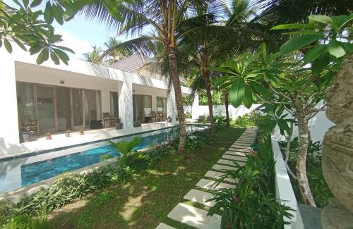 Pekutatan Hotel | Deepblue vila