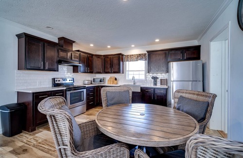Wilmington Cabaña | Deer Brook Cottage
