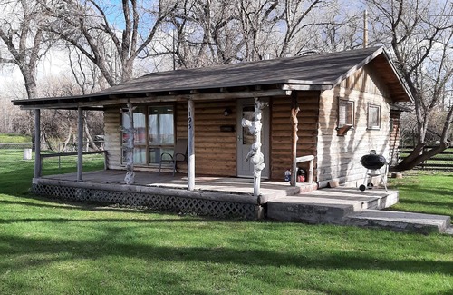 Glenrock Cabina | Deer Creek Pony Express Cabin