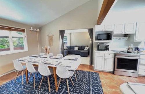 Allyn Casa | Deer Harbor