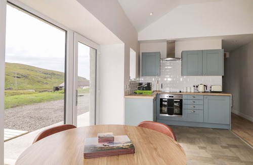 Oldshoremore Cabaña | DEER HOUSE, family friendly, country holiday cottage in Kinlochbervie