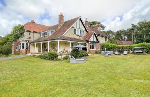 Holworth Casa | Deer Leap House