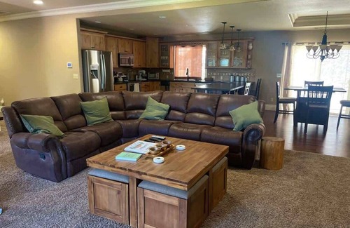 Twain Harte Casa | Deer Lodge- Beautiful, Spacious With Hot Tub