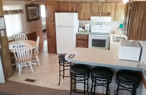 Hill City Cabina | Deer Meadow: Cabins @ Creekside #5