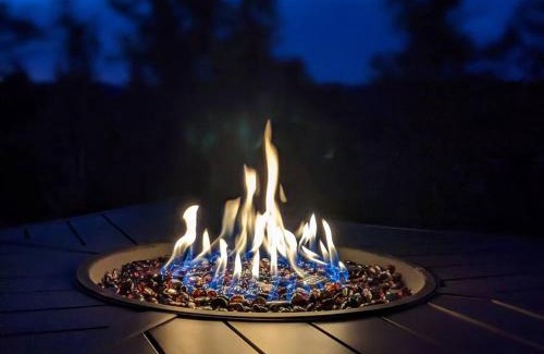 Orderville Casa | Deer Ridge Casita: Private Retreat Hot Tub & Views