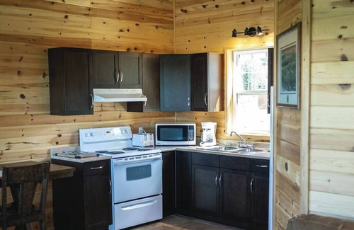 Kenora Cabina | Deer Run Cabin - Lakewood Park Cabins