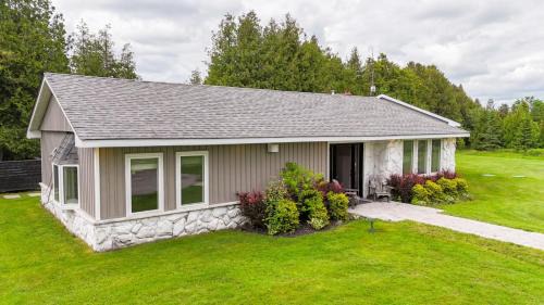 Lindsay Casa | Deer Run Cottage- Golf Course cottage