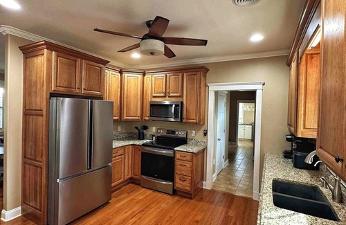 Dandridge Casa | Deer Run Lakefront Retreat! Sleeps 12!