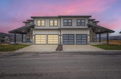 Park City Casa | Deer Valley East Perfection on Vissen! 933 townhouse