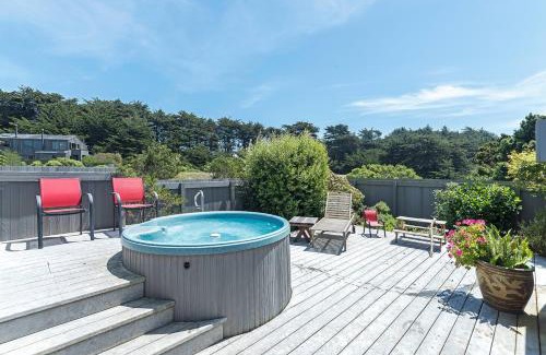 Sea Ranch Casa | Deer View Hot Tub & Filtered Ocean Views