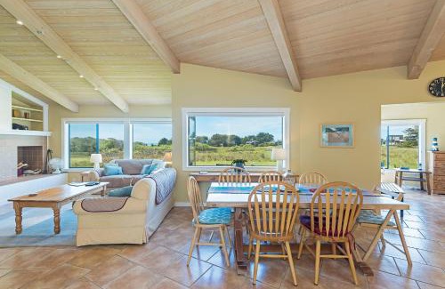Sea Ranch Casa | Deer View Hot Tub & Filtered Ocean Views
