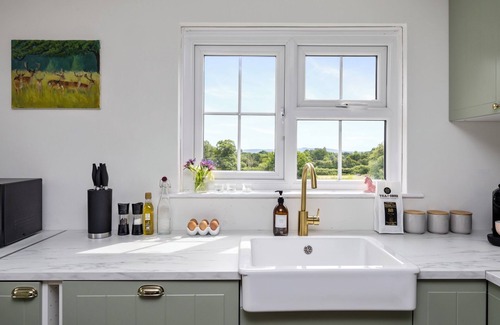 West Grinstead Apartamento | Deer View - luxury rural property with breathtaking views