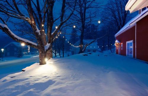 West Dover Hotel | Deerfield Valley Inn - Mt Snow