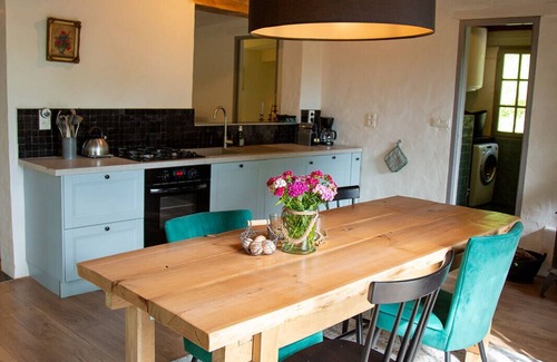 Sainte-Foy-de-Longas Casa | Deffé Dordogne - casa completamente renovada en el bosque