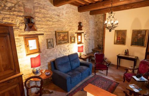 Sassoferrato Casa | Degli Alessandri tower