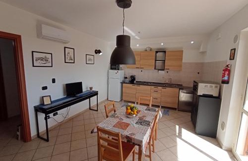 Stignano Mare Apartamento | Degli Angioini Holiday Home