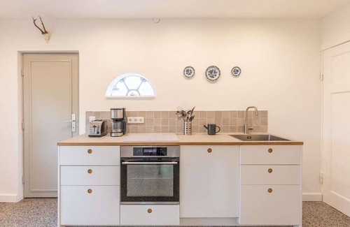 Tetenbull Casa | Deichwärterkate by Interhome