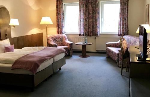 Goerlitz Hotel | Dein Gutshof Hotel & Ferienwohnungen