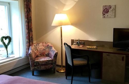 Goerlitz Hotel | Dein Gutshof Hotel & Ferienwohnungen