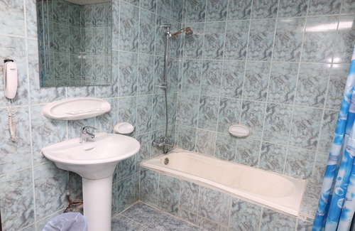 Deira Hotel | DEIRA PALACE HOTEL
