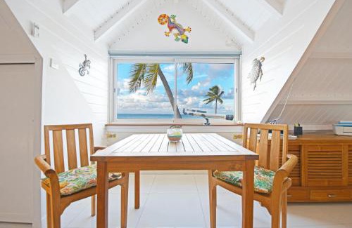 Nettle Bay Apartamento | Deja Blue - Comfortable Beachfront condo