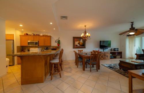 Herradura Apartamento | Del Mar 4G 3 bdr Garden View in Los Suenos