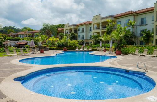 Herradura Apartamento | Del Mar 4G 3 bdr Garden View in Los Suenos