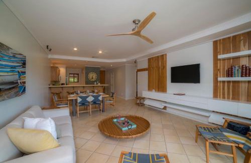 Herradura Apartamento | Del Mar 4N 3 bdr Garden View in Los Suenos