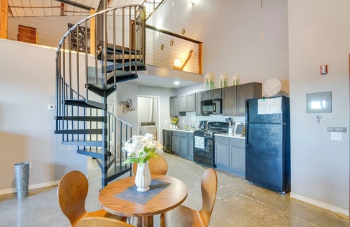 Del Norte Apartamento | Del Norte Apartment w/ Loft: Walk to Downtown!