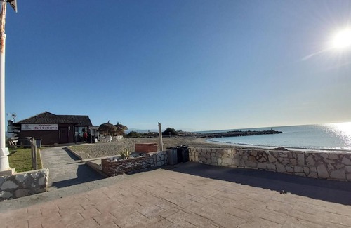 Guadalmar Apartamento | Del Parque Flats - Guadalmar - Beach & Relax 2