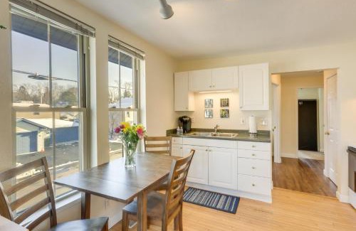 Delafield Apartamento | Delafield Vacation Rental Near Lakes and Parks!
