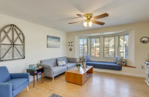 Delafield Apartamento | Delafield Vacation Rental Near Lakes and Parks!