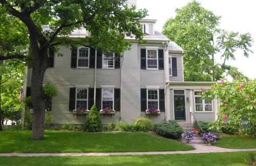 Fairhaven Cama Y Desayuno | Delano Homestead Bed and Breakfast