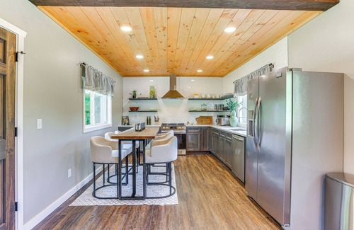 Damascus Cabina | Delaware River Access: Peaceful Farm Retreat!