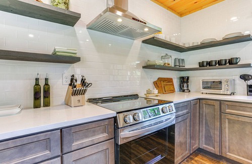 Damascus Cabina | Delaware River Access: Peaceful Farm Retreat!