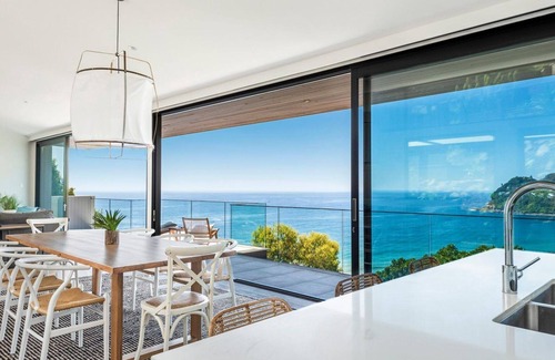 Whale Beach Casa | DELFINO BIANCO by Palm Beach Holiday Rentals