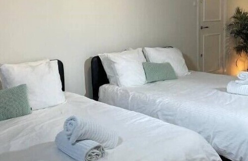 Delft Apartamento | Delft Family XL Apartment Hidden Gem next to TU Delft Campusnn