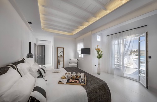 Ornos Hotel | Deliades Mykonos
