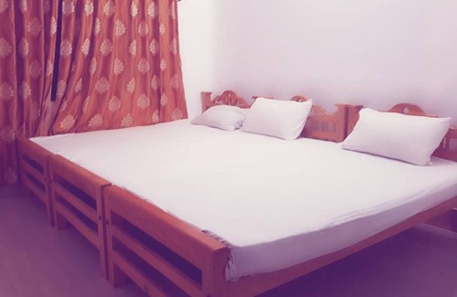 Pasikuda Casa | Delight Guest House And Restaurant