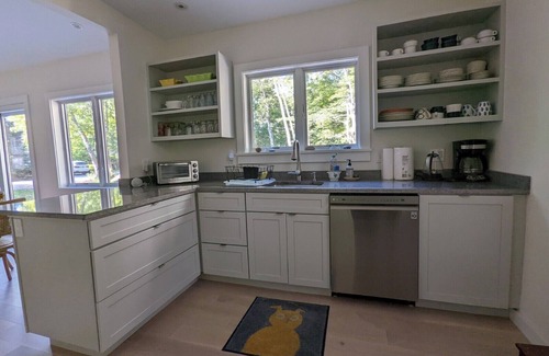 Northeast Harbor Casa | Delightful 1-bedroom house in Northeast Harbor near ACADIA national park.