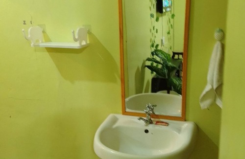 Naivasha Cabina | Delightful 1-bedroom lodge in Naivasha town along Moi south Lake,
