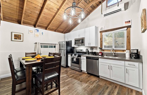Julian Casa | Delightful 1BR Cabin | Kids’ Loft, Julian