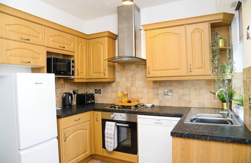 Barnsley Casa | Delightful 2 bed town centre house, sleeps 4