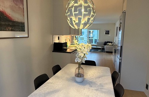 Fornebu Apartamento | Delightful 2-bedroom apartment next to sea at Fornebu