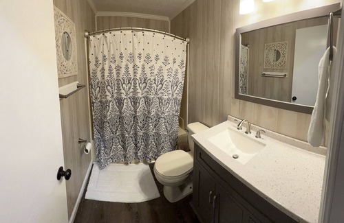 Dalton Condominio | Delightful 3 BR Condo Centrally Located. Perfect for Extended Stays