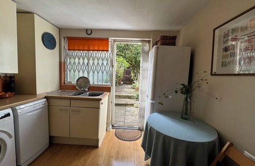 Tollington Apartamento | Delightful 3BD Family Home w Garden, Finsbury Park