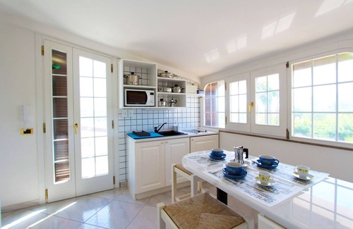Specchia Apartamento | Delightful apartment with large terrace
