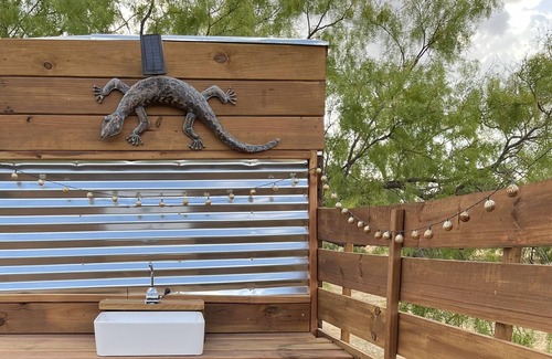 Royse City Alquiler De RV | Delightful Belle Tent on 10 Acres With Private Outdoor Shower!