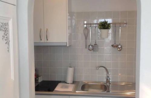 Frourion Apartamento | DELIGHTFUL BOUTIQUE STUDIOS con comentarios de 5 estrellas ¡UBICACIÓN PERFECTA