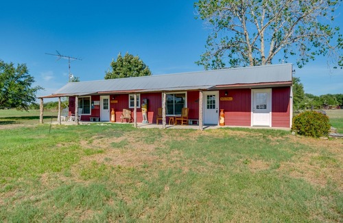 Carmine Apartamento | Acogedor estudio Carmine con vistas en Rocking Horse Farm!